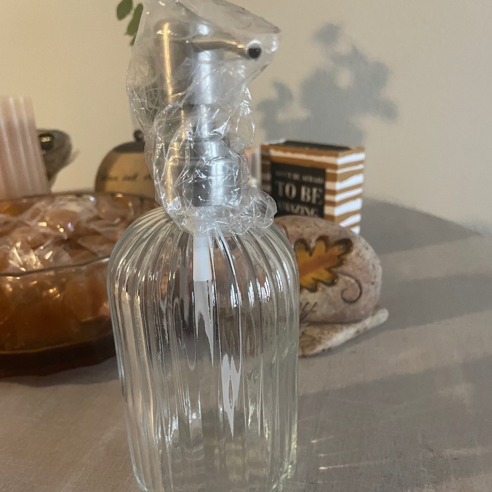 moclif 16 OZ Soap Dispenser